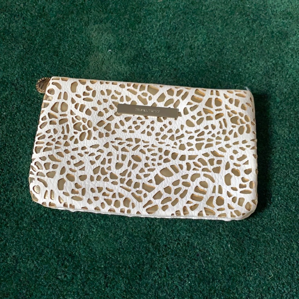 Cute white and gold clutch